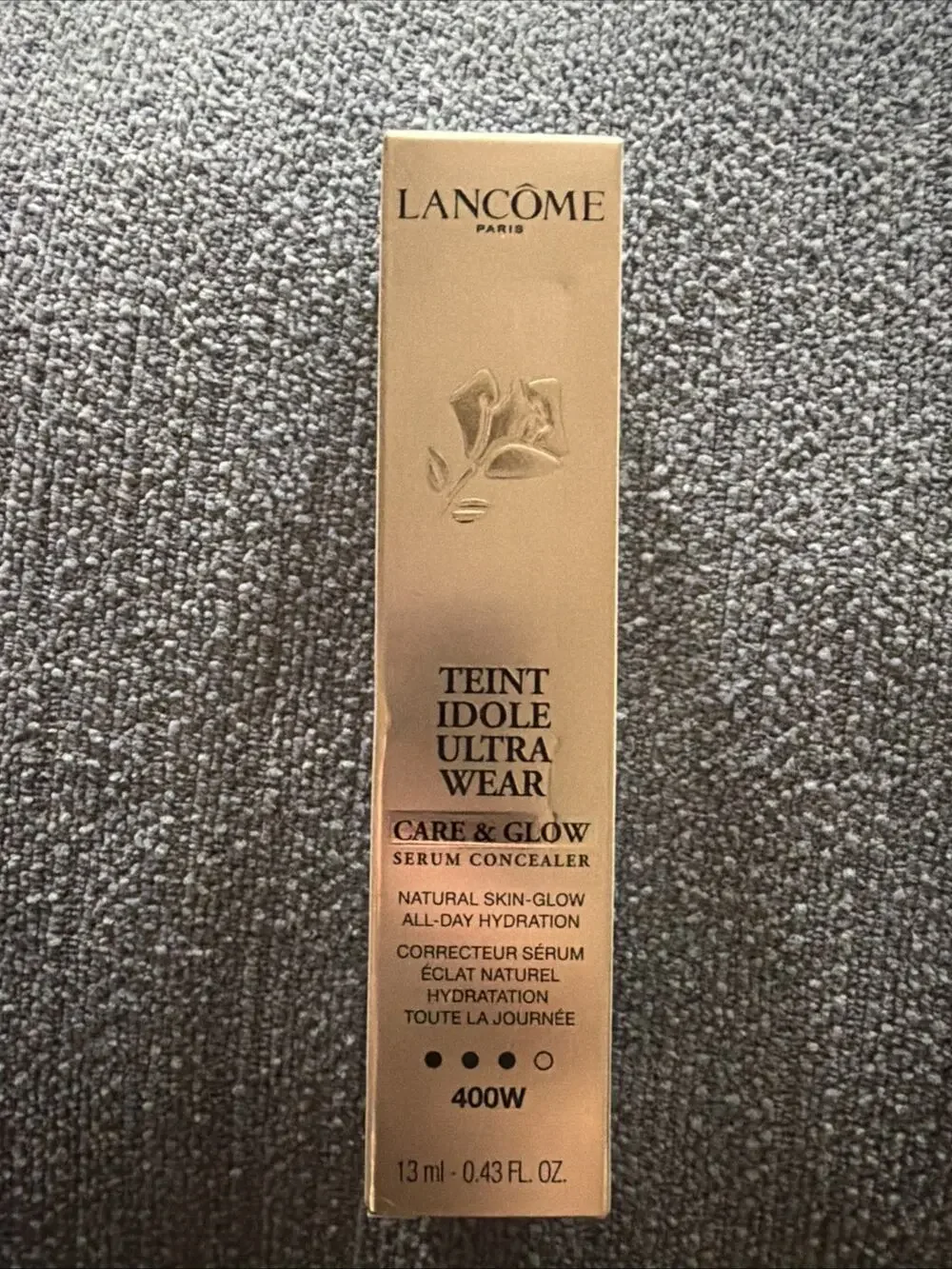 Lancome Teint Idole Ultra Wear Care & Glow Serum Concealer ~ 400W ~ 0.43oz ~ NIB